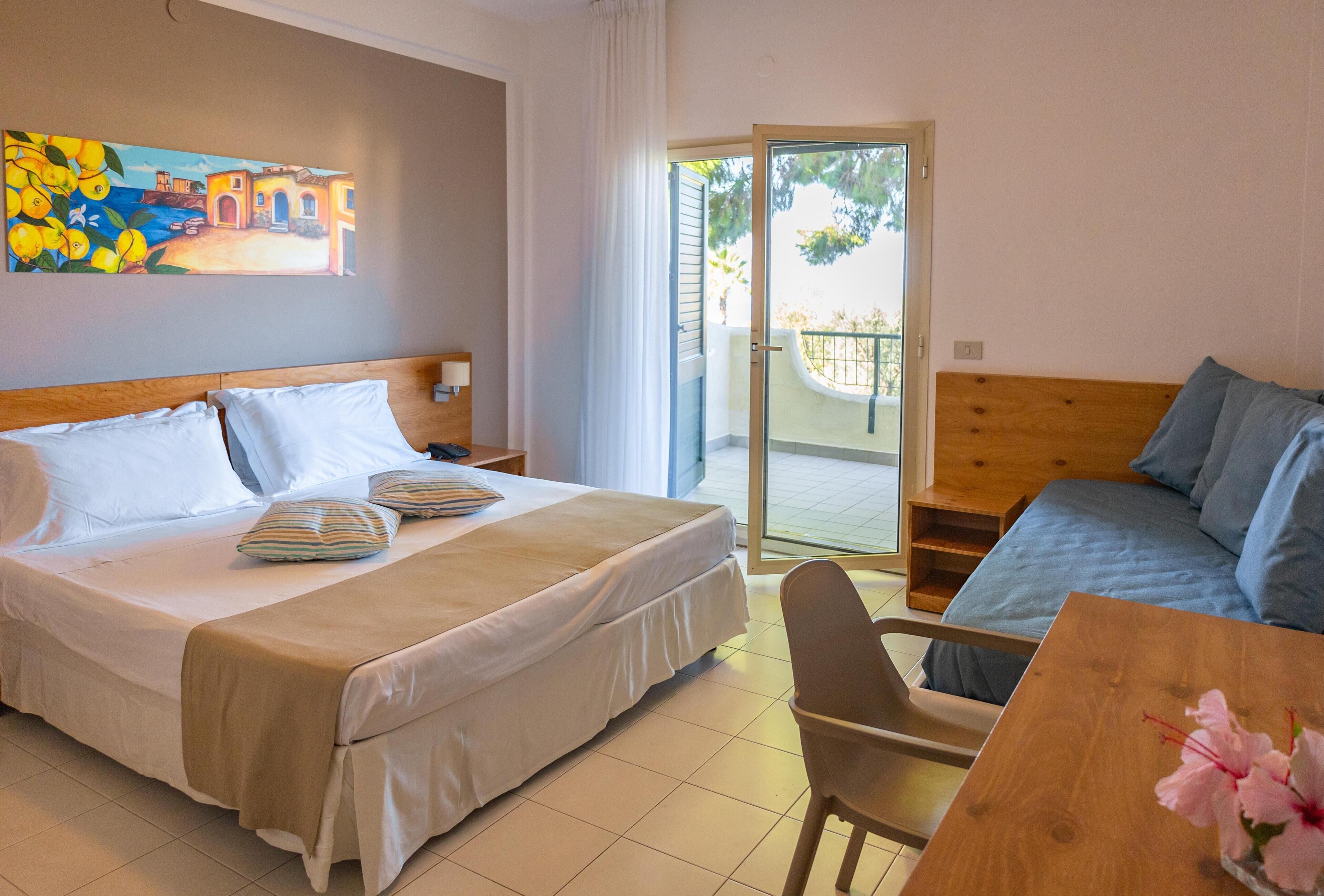 Minibar, Zimmersafe, Schreibtisch, kostenlose Babybetten