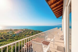 Superior Double Room, Balcony, Sea View (Sunset) | Down comforters, pillowtop beds, minibar, in-room safe - Grand Hotel Aminta  (Sorrento)
