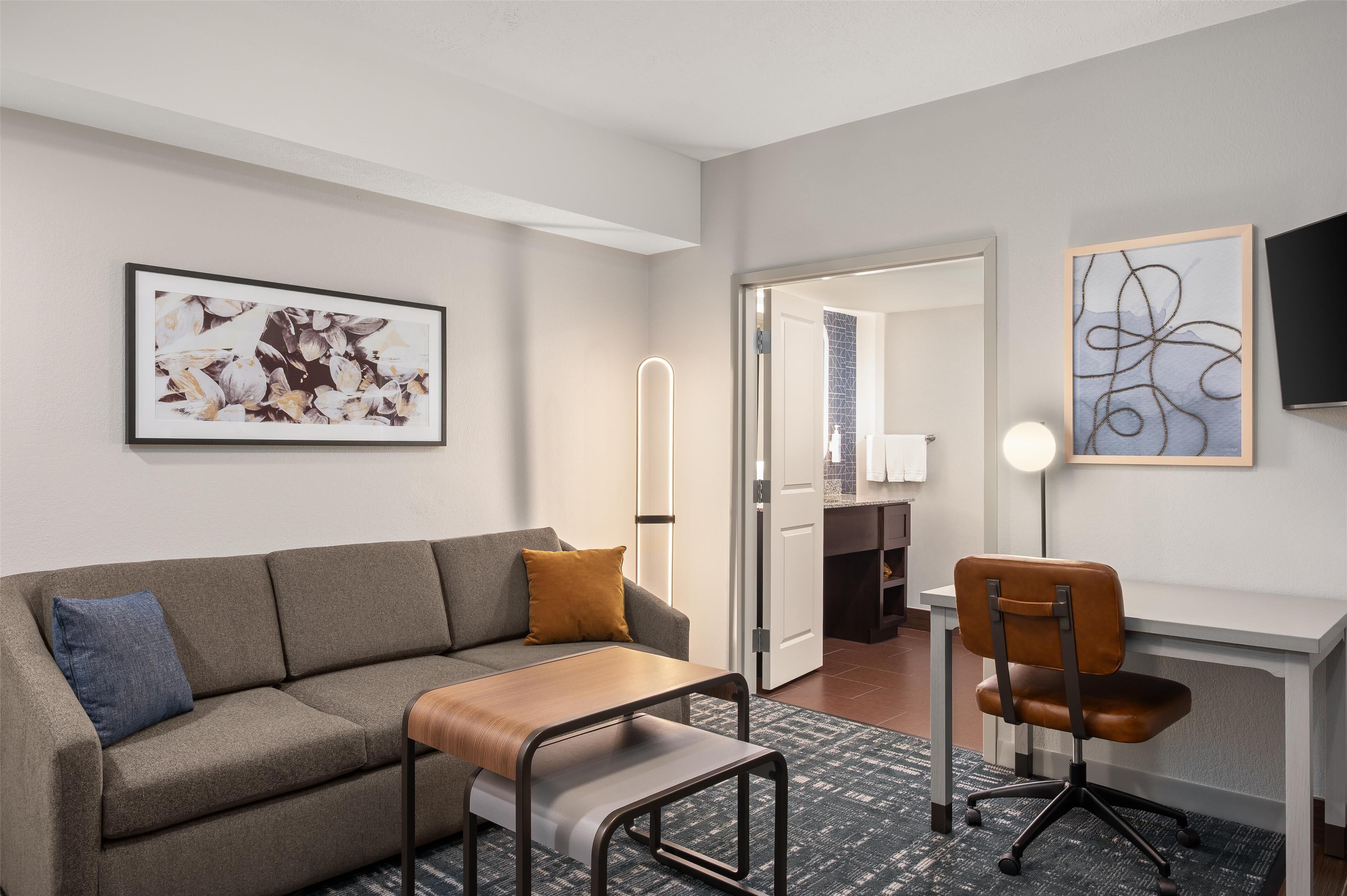 suite, 1 king bed | desk, laptop workspace, iron/ironing board, free cots/infant beds