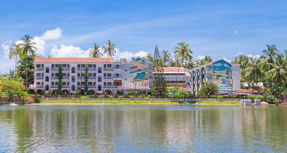 Resorte Marinha Dourada