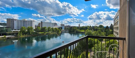 Riverview Balcony Executive King Suite Sleeper Sofa | View from room