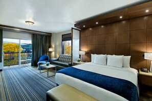 行政套房, 河景 (River View Executive King Suite) | 高級寢具、書桌、筆電工作空間、遮光布/窗簾