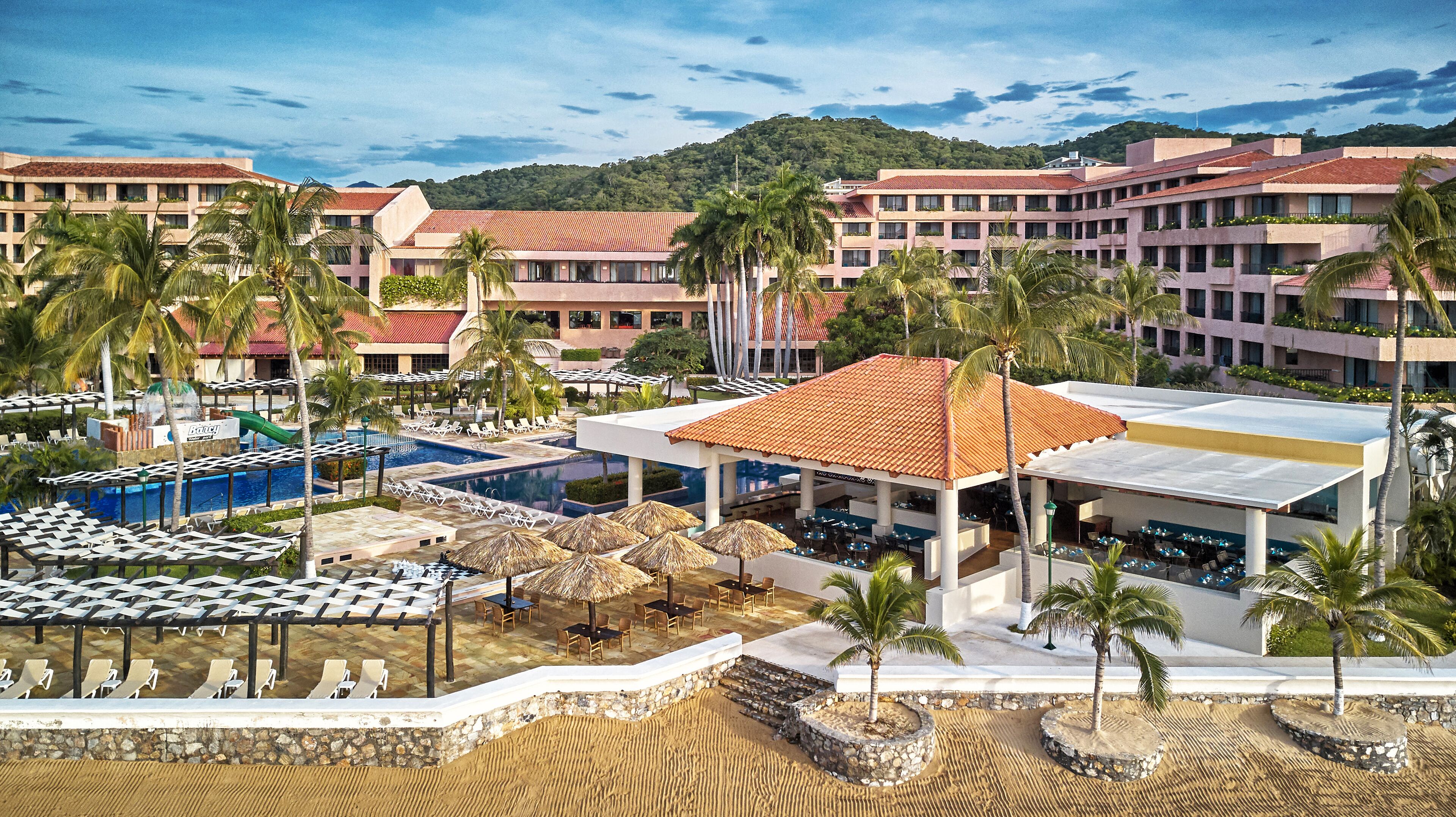 Barcelo Huatulco All Inclusive in Santa Maria Huatulco Reviews Deals and Hotel Rooms on Hotels