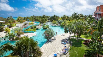 Flamingo Bay Hotel & Marina at Taino Beach