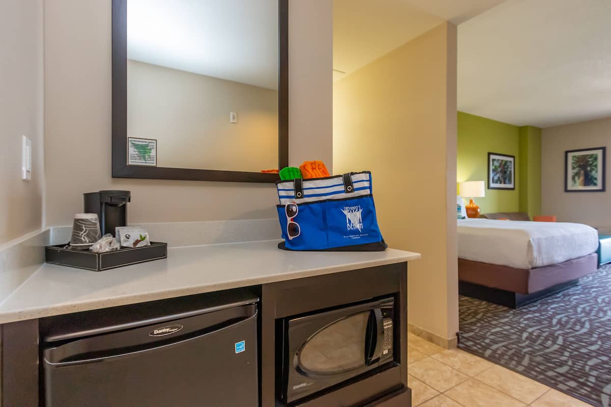 King Room Selected at Check-In | Premium bedding, in-room safe, desk, blackout curtains