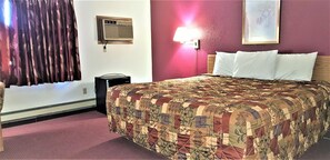 Iron/ironing board, free WiFi