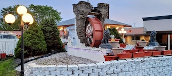 Woodland Inn