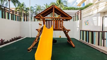 Children's play area - outdoor