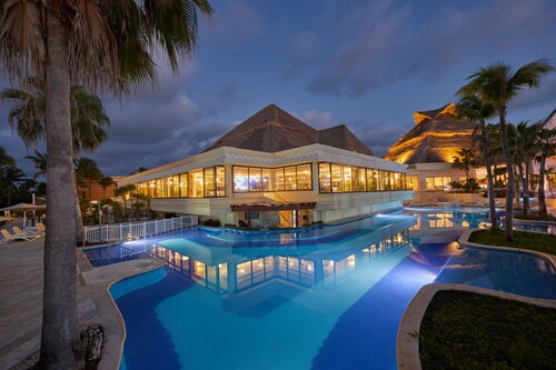 Bahia Principe Luxury Akumal - All Inclusive