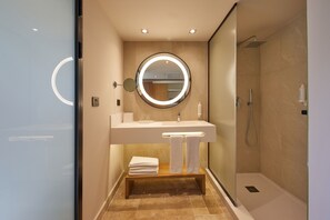 Free toiletries, hair dryer, bathrobes, slippers - Bahia Principe Explore Akumal - All Inclusive (Akumal)