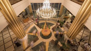 Unclassified image, 3 of 50, button - Corniche Hotel Abu Dhabi (Abu Dhabi)