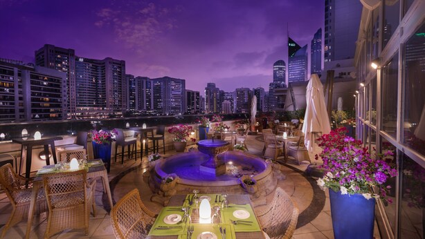Unclassified image, 1 of 50, button - Corniche Hotel Abu Dhabi (Abu Dhabi)