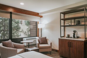 Värdeförvaringsskåp på rummet, strykjärn/strykbräda och gratis wi-fi