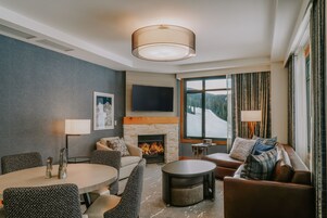 Τηλεόραση με επίπεδη οθόνη