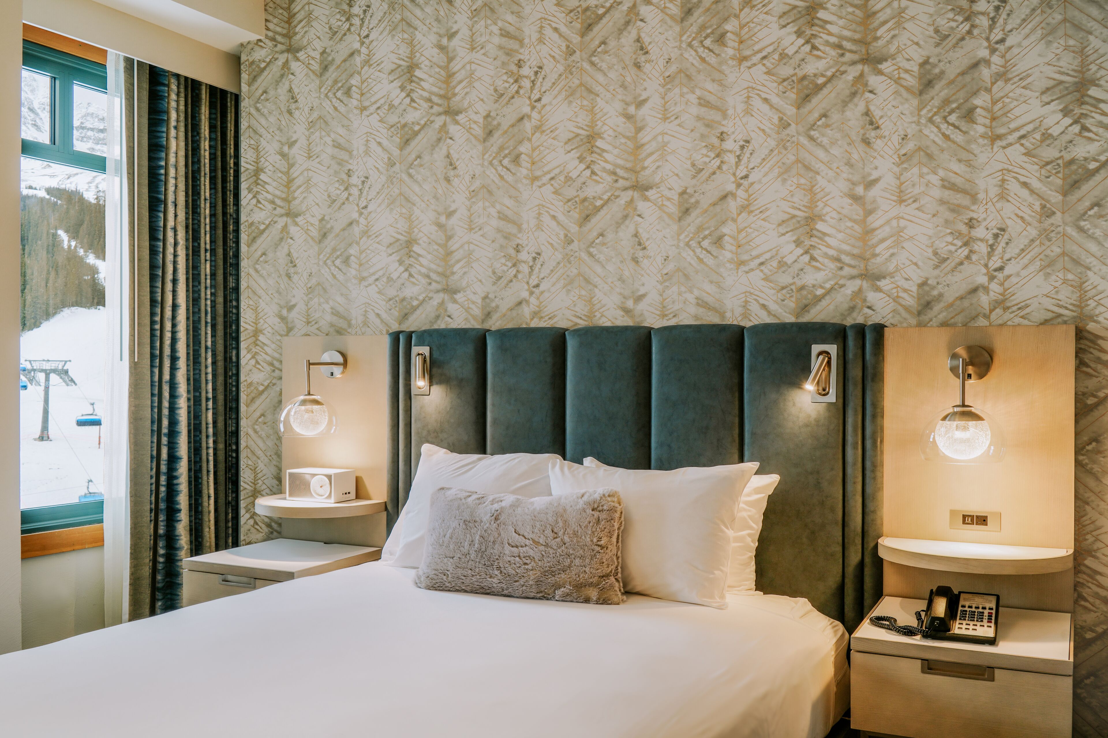 room, 1 bedroom (summit) | 2 bedrooms, in-room safe, desk, laptop workspace