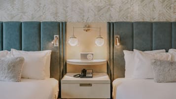 Room, 2 Queen Beds (Summit)