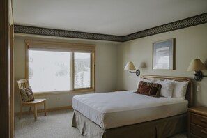 1 bedroom, in-room safe, iron/ironing board, free WiFi - Shoshone Condos at Big Sky Resort (Big Sky)