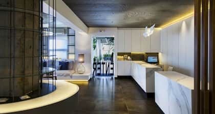 Thomais Boutique Hotel
