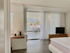 Premium Studio Suite | Terrace/patio