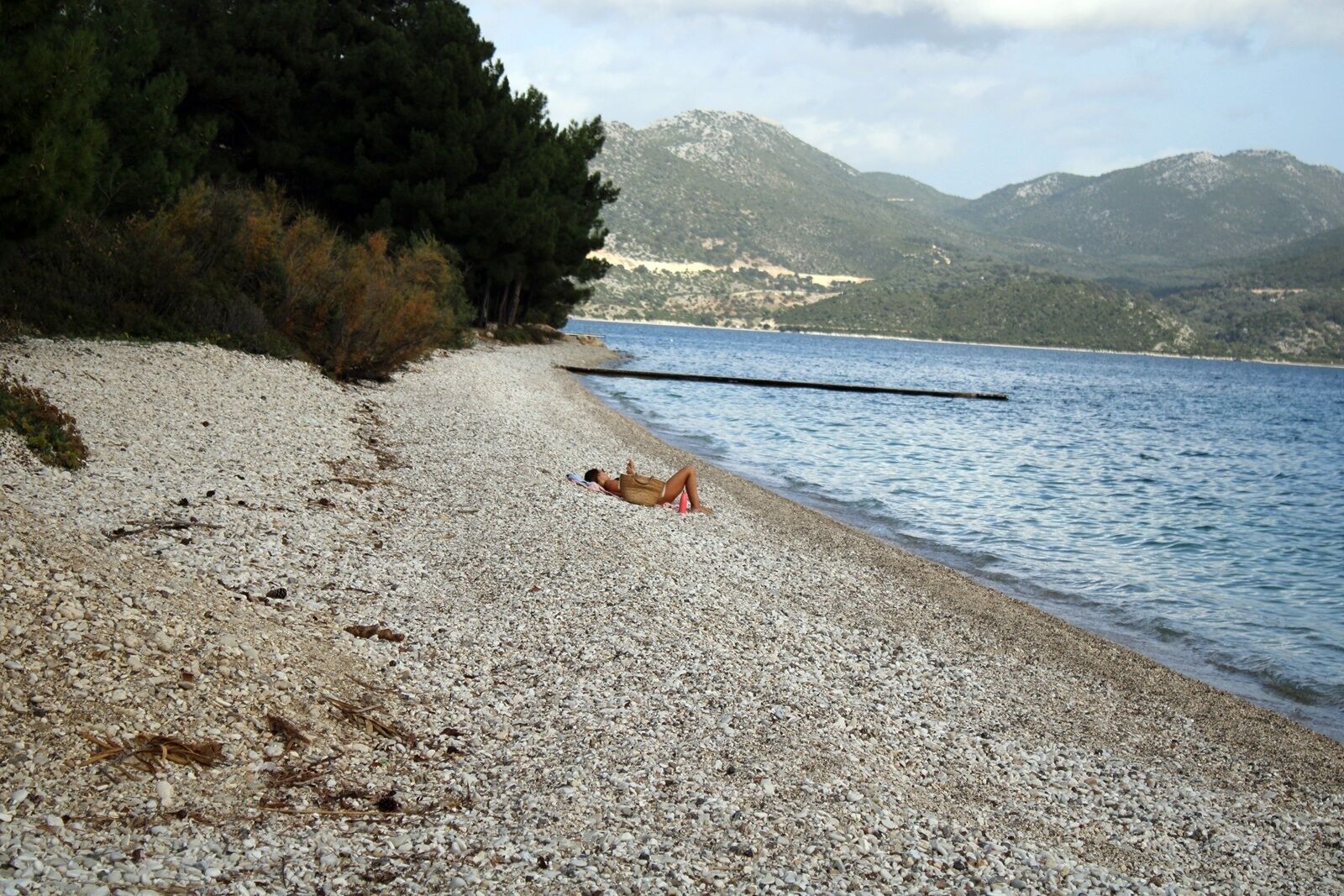 Beach nearby, beach bar