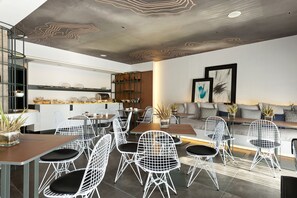 Free daily local cuisine breakfast 