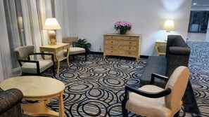 Interior - Bel-Aire Hotel Lake Erie (Erie)