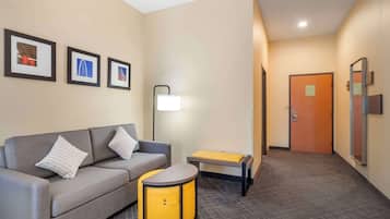 Suite, 1 King Bed with Sofa bed, Accessible, Non Smoking | Desk, blackout drapes, iron/ironing board, free WiFi
