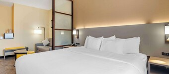 Comfort Suites McKinney - Allen