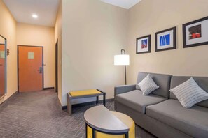 Bureau, rideaux occultants, fer et planche à repasser, Wi-Fi gratuit