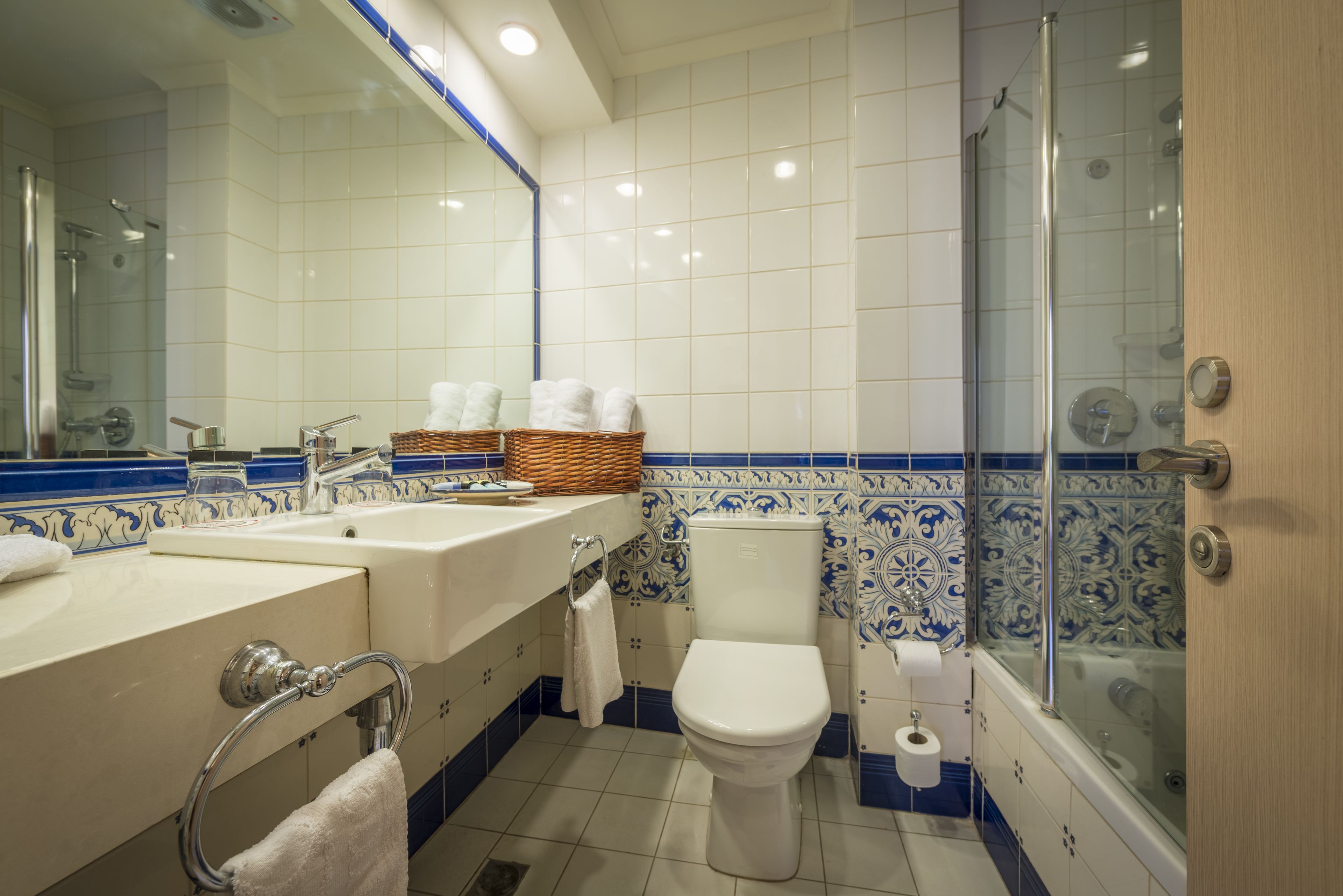 rimon lane room (authentic wing) | bathroom | shower, hair dryer, bathrobes, slippers