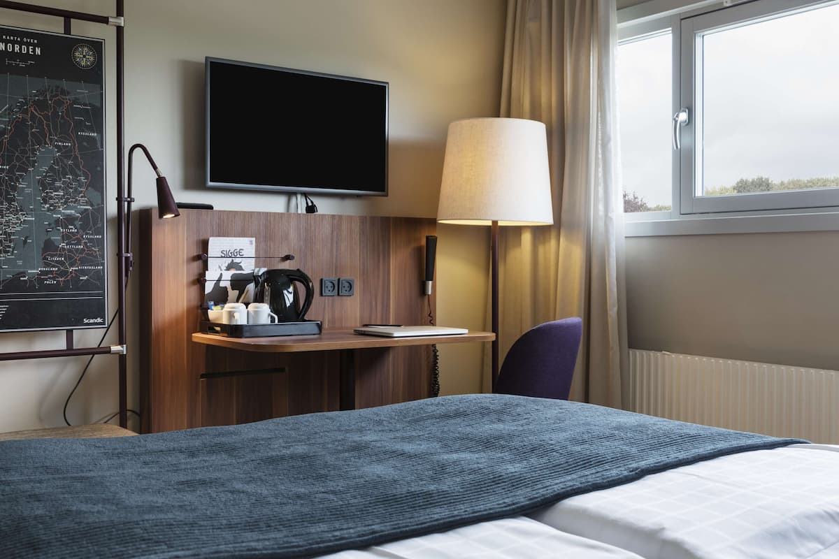 Superior Room, 1 Queen Bed