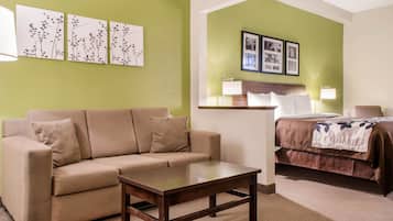 Hypo-allergenic bedding, in-room safe, desk, iron/ironing board