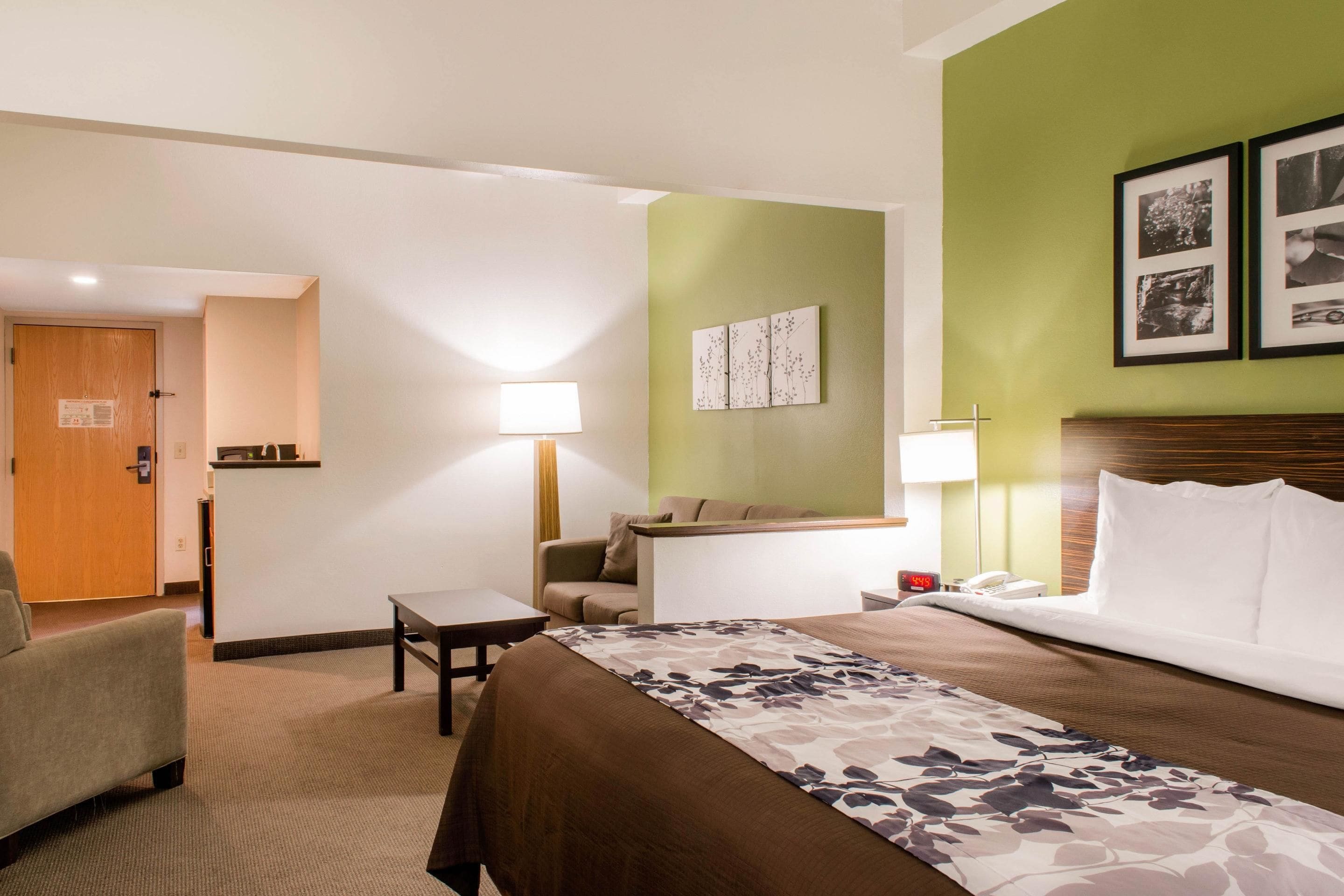 hypo-allergenic bedding, in-room safe, desk, iron/ironing board