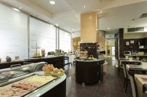 Thức ăn và đồ uống