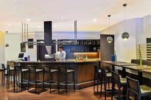 Bar (in der Unterkunft)