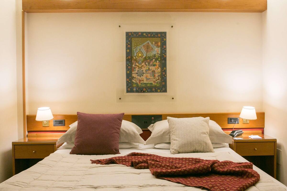 Biancheria da letto ipoallergenica, minibar, una cassaforte in camera