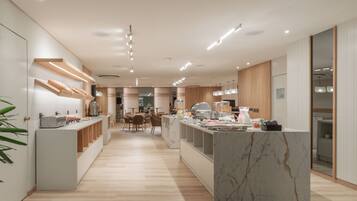 Tägliches inbegriffenes Frühstücksbuffet