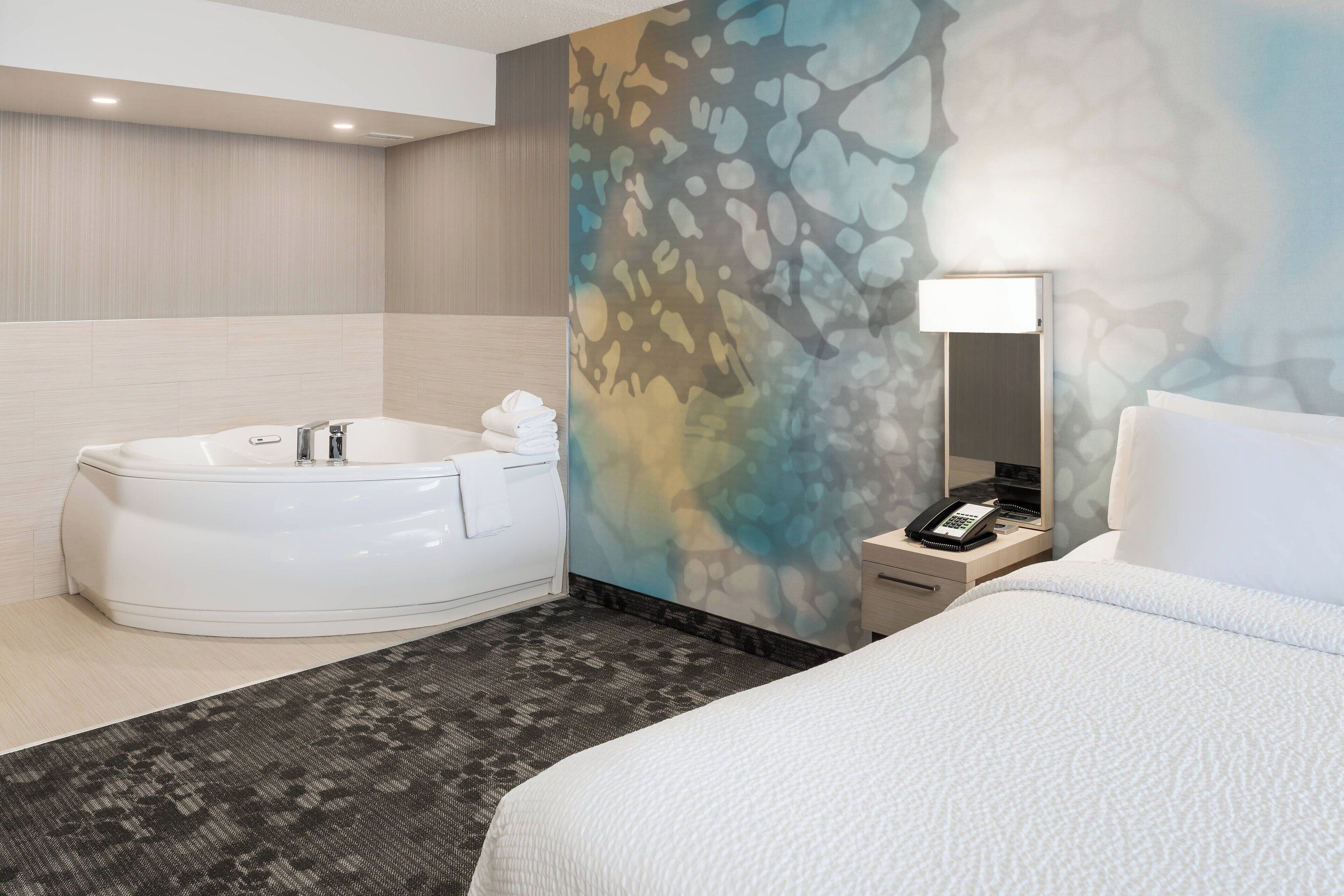 Photo - Courtyard by Marriott Toronto Vaughan