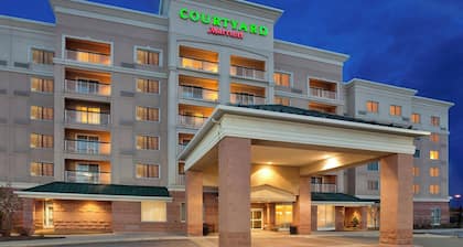 Courtyard by Marriott Toronto Vaughan