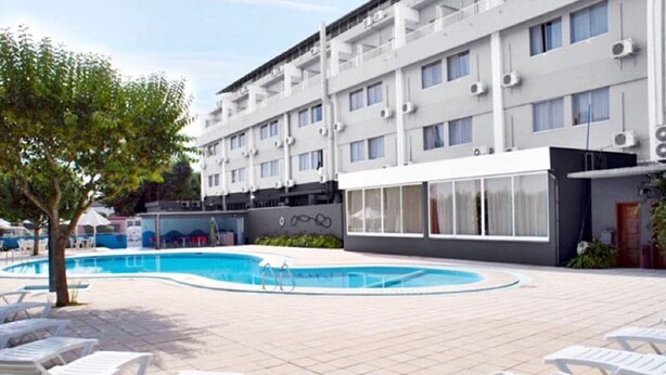 Outdoor pool - Onix (Viseu)