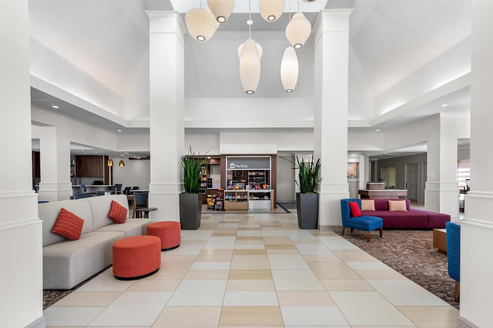 Hilton Garden Inn Overland Park