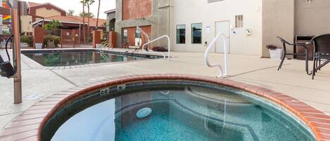 Outdoor pool, sun loungers