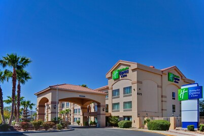 Holiday Inn Express & Suites Tucson North – Marana by IHG