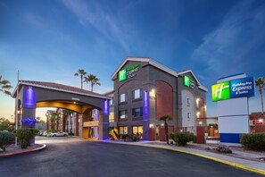 Exterior - Holiday Inn Express & Suites Tucson North – Marana by IHG (Tucson)