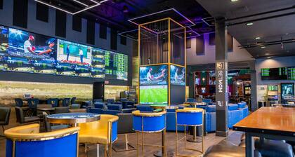 Hampton Inn Deadwood at Tin Lizzie Gaming Resort