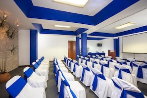 Khu phòng họp