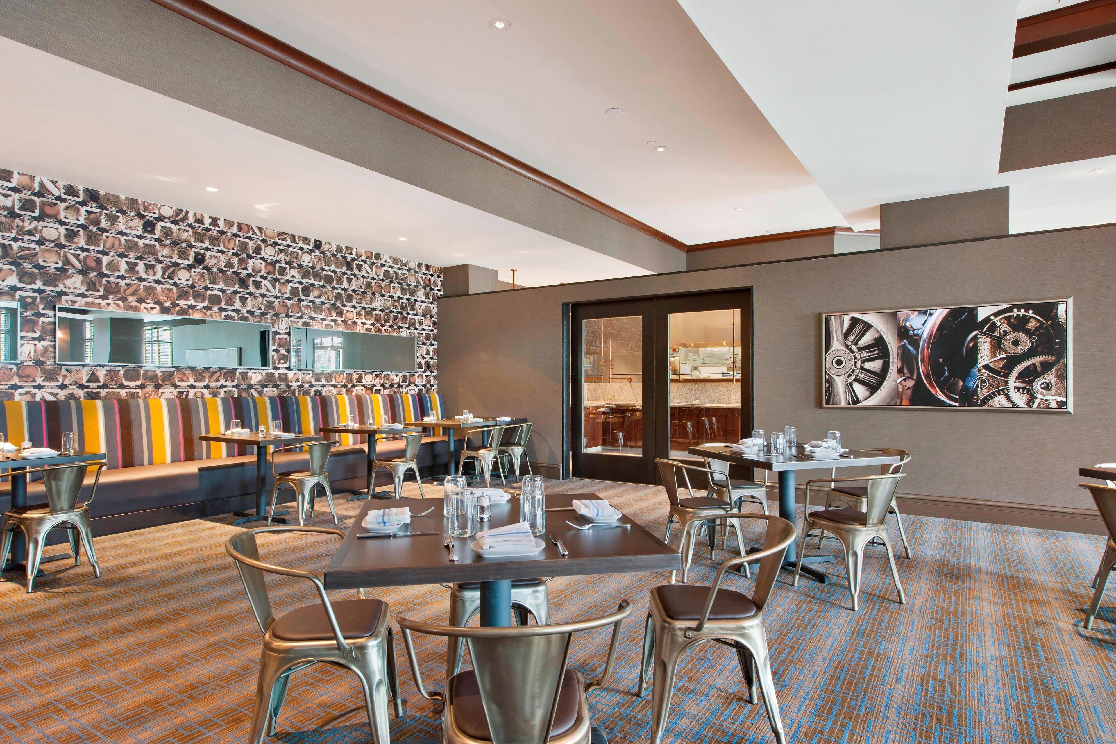 Daily buffet breakfast (USD 21 per person)