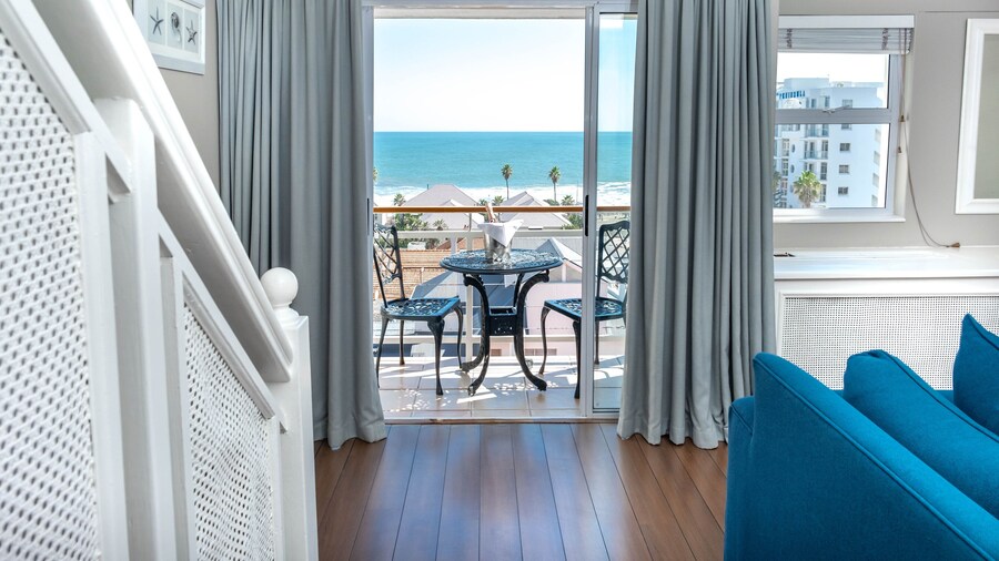 The Bantry Bay Aparthotel by Totalstay