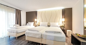 Comfort Triple Room | Room amenity - PLAZA INN Heilbronn (Heilbronn)