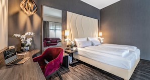 Hypo-allergenic bedding, minibar, in-room safe, desk - PLAZA INN Heilbronn (Heilbronn)